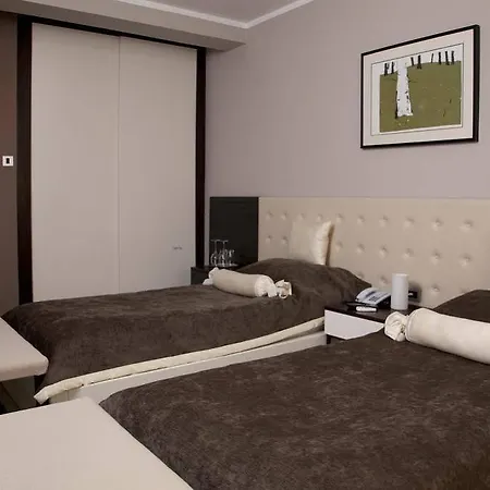 Отель Garni Boutique Arta Нови-Сад