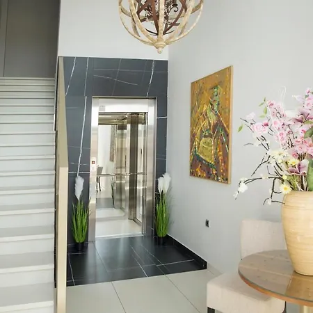 Отель Garni Boutique Arta 3*