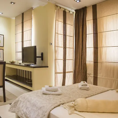 Отель Garni Boutique Arta 3*