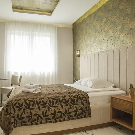 Garni Boutique Arta