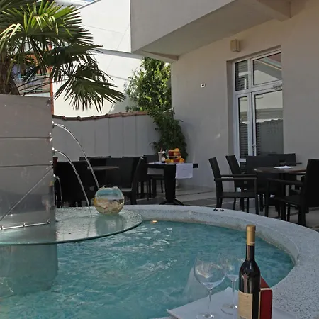 Garni Boutique Arta 3*