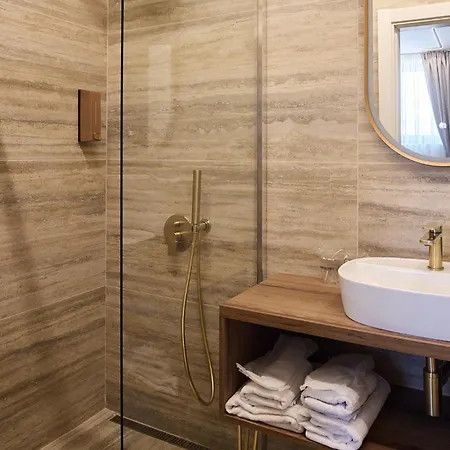 Garni Boutique Arta Novi Sad